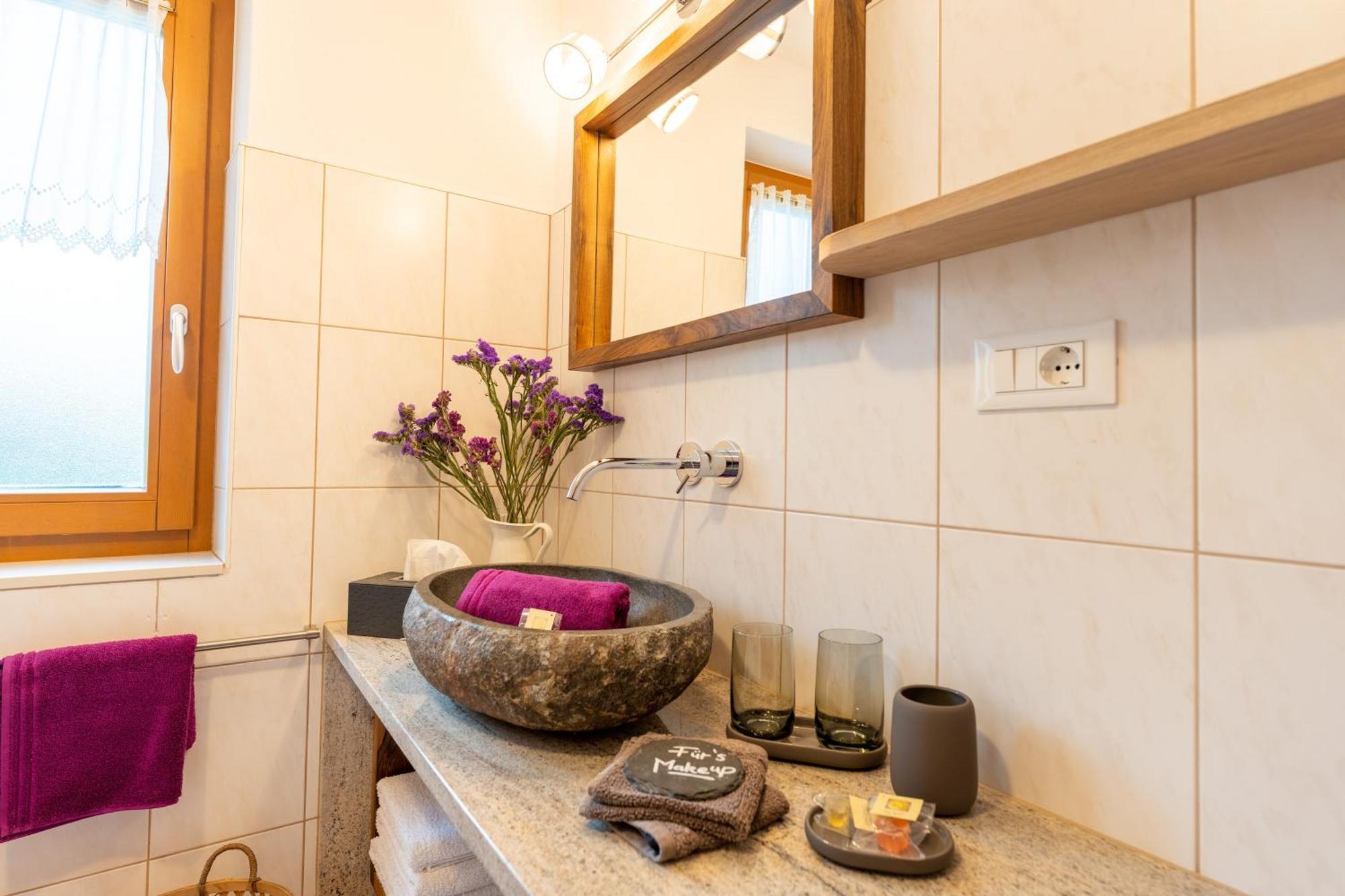 Panorama Apartment Raffeinhof Санта Валпурга Екстериор снимка